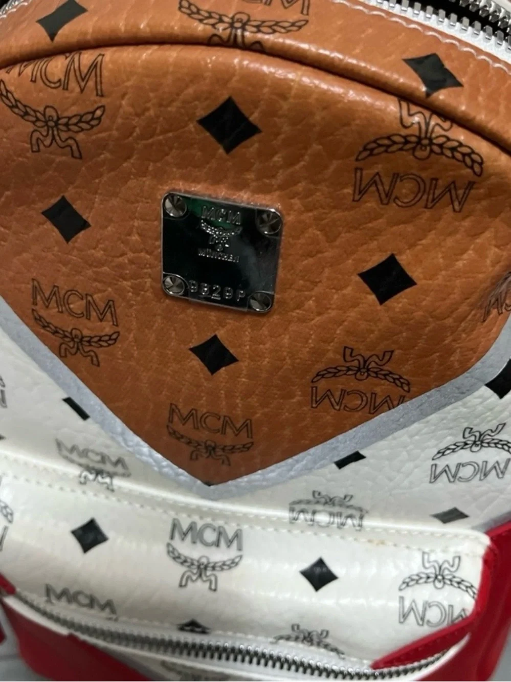 MCM STARK MOVE Leather Back Pack Red White Cognac Color ❤️🤍🧡 Excellent Condition
